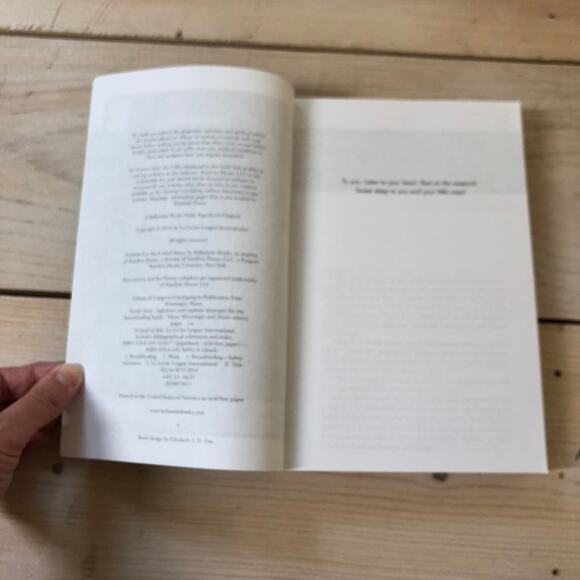 Sweet Sleep Book Nighttime and Naptime Strategies for the Breastfeeding Family - Picture 2 of 4